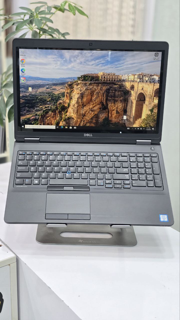 لپ تاپ 15 اینچی دل مدل Latitude E5570 - A